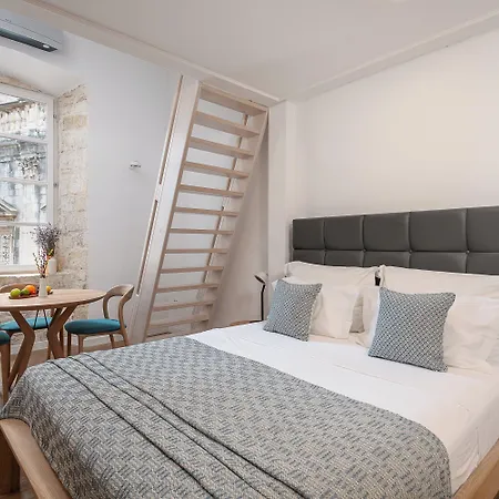 Clouds Boutique 4* דוברובניק