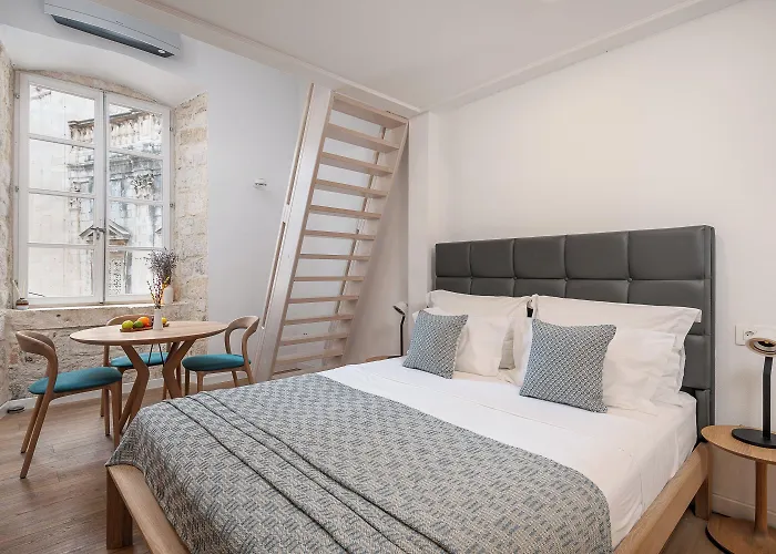 Clouds Boutique 4* דוברובניק